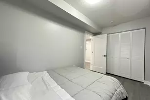 1937 W Grand Ave, Chicago, IL 60622 - Photo 17