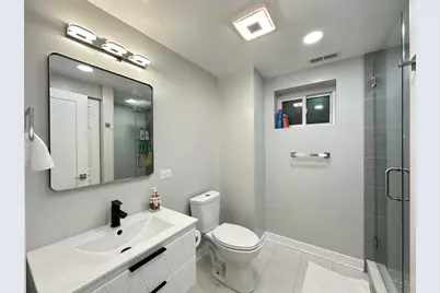 1937 W Grand Avenue #1, Chicago, IL 60622 - Photo 19