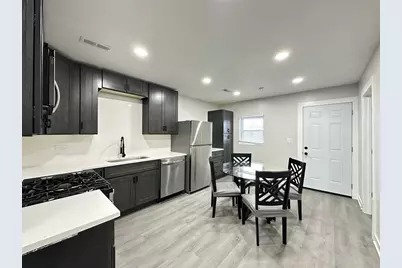 1937 W Grand Avenue #2, Chicago, IL 60622 - Photo 5