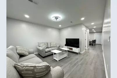 1937 W Grand Avenue #2, Chicago, IL 60622 - Photo 9