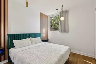 1319 N Sandburg Terrace, Chicago, IL 60610 - Photo 11