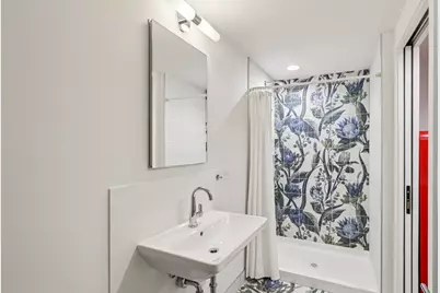 1319 N Sandburg Terrace, Chicago, IL 60610 - Photo 27