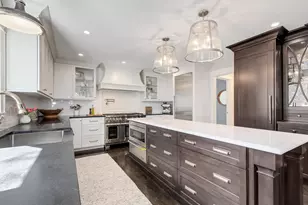 11 W Birchwood Ave, Hinsdale, IL 60521 - Photo 13