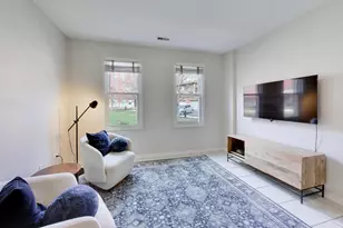 4010 N Clark St, Chicago, IL 60613 - Photo 9