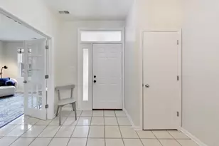 4010 N Clark St, Chicago, IL 60613 - Photo 7