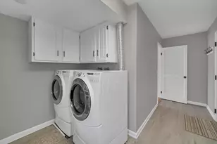 5 Wakefield Ln, Buffalo Grove, IL 60089 - Photo 21