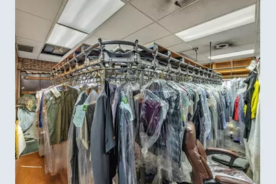 6915 Stanley Avenue, Berwyn, IL 60402 - Photo 7