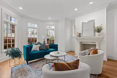 338 E Witchwood Lane, Lake Bluff, IL 60044 - Photo 3