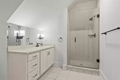 338 E Witchwood Lane, Lake Bluff, IL 60044 - Photo 23