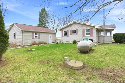 11530 S Il Route 23, Marengo, IL 60152 - Photo 25