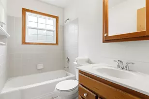 11530 S Il Route 23, Marengo, IL 60152 - Photo 15