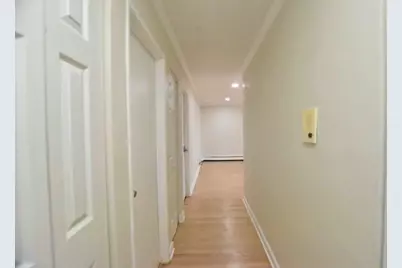 2409 W Balmoral Avenue #2A, Chicago, IL 60625 - Photo 9