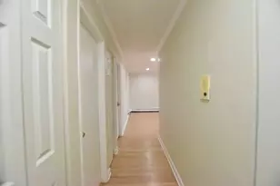 2409 W Balmoral Ave, Chicago, IL 60625 - Photo 9