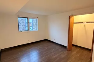 5850 W 87th St, Burbank, IL 60459 - Photo 9