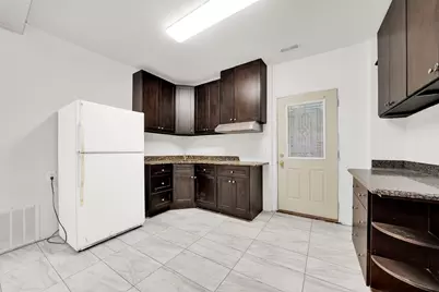 2518 S Claremont Avenue, Chicago, IL 60608 - Photo 9