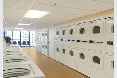 [Address not provided], Chicago, IL 60611 - Photo 13