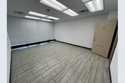 1043 S York Road #100, Bensenville, IL 60106 - Photo 3