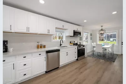 2217 Ruby Street, Melrose Park, IL 60164 - Photo 9