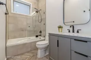 1644 W Blackhawk St, Chicago, IL 60622 - Photo 11