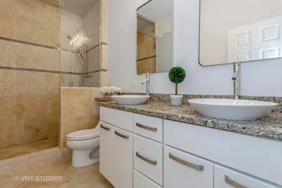 1644 W Blackhawk Street #1E, Chicago, IL 60622 - Photo 7