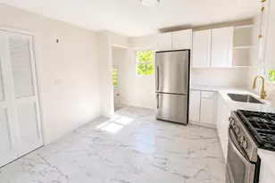 3300 Rugby Ct, Waukegan, IL 60087 - Photo 3