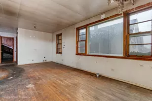2313 E 92nd St, Chicago, IL 60617 - Photo 15