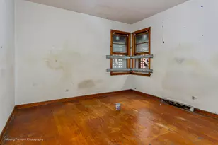 2313 E 92nd St, Chicago, IL 60617 - Photo 9