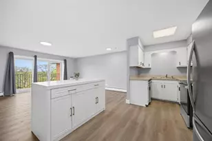 4221 Saratoga Ave, Downers Grove, IL 60515 - Photo 9