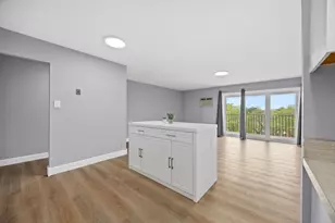 4221 Saratoga Ave, Downers Grove, IL 60515 - Photo 11