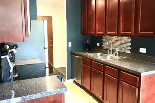 6020 Oakwood Dr, Lisle, IL 60532 - Photo 7