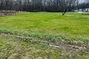 5266 S 12750E Rd, Pembroke Twp, IL 60958 - Photo 3