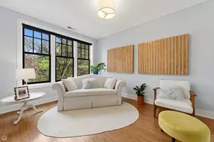 1215 E Madison Park Ave, Chicago, IL 60615 - Photo 5