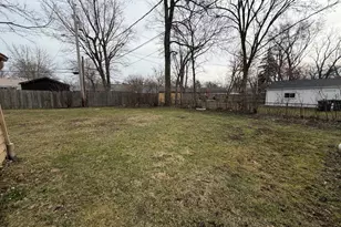 66 Marquette St, Park Forest, IL 60466 - Photo 11