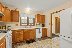 1248 S Lawler Ave, Lombard, IL 60148 - Photo 17