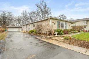 1248 S Lawler Ave, Lombard, IL 60148 - Photo 3