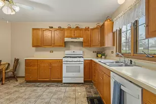 1248 S Lawler Ave, Lombard, IL 60148 - Photo 13