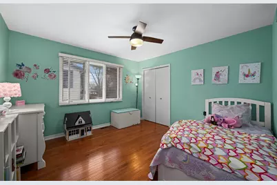 1120 Furlong Drive, Libertyville, IL 60048 - Photo 21