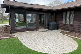 2376 Wyckwood Dr, Aurora, IL 60506 - Photo 5