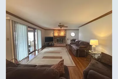 2376 Wyckwood Drive, Aurora, IL 60506 - Photo 11