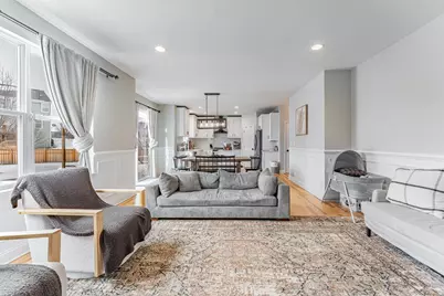 408 Fountain Avenue, Elgin, IL 60124 - Photo 3