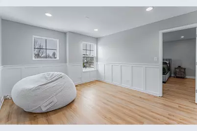 408 Fountain Avenue, Elgin, IL 60124 - Photo 11