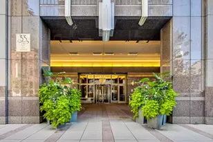 [Address not provided], Chicago, IL 60654 - Photo 3