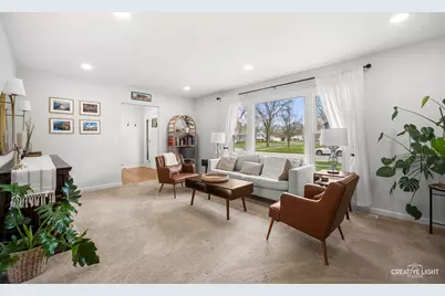 800 Fellows Street, Saint Charles, IL 60174 - Photo 3