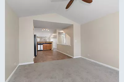 240 Camel Bend Court #0, Schaumburg, IL 60194 - Photo 9