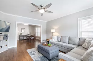 5471 N Parkside Ave, Chicago, IL 60630 - Photo 3
