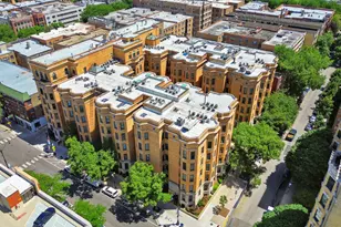 550 W Surf St, Chicago, IL 60657 - Photo 15