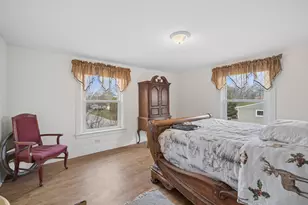 9 Center Rd, Streamwood, IL 60107 - Photo 17