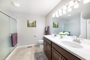 308 Fieldstone Dr, Woodstock, IL 60098 - Photo 15