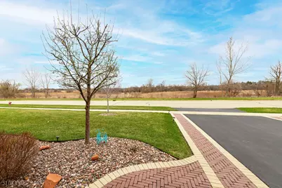 308 Fieldstone Drive, Woodstock, IL 60098 - Photo 3