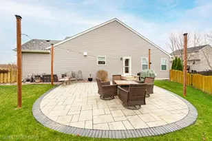 308 Fieldstone Dr, Woodstock, IL 60098 - Photo 25